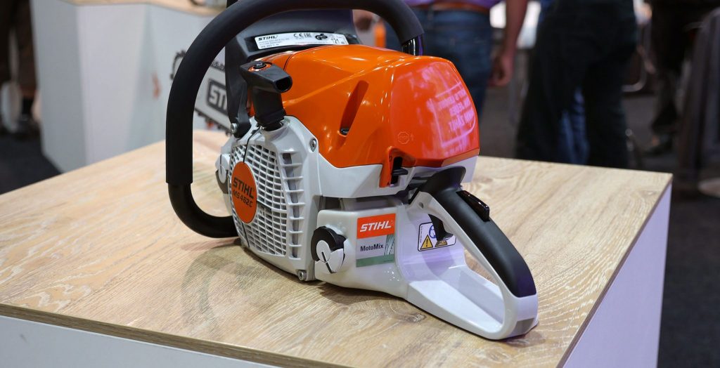 Stihl 72cc store chainsaw