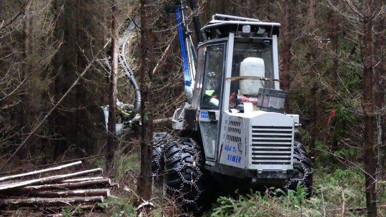 vimek harvester narrow machine