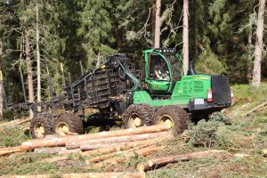 John Deere 1910G