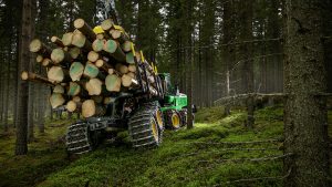 Freefall for the Swedish forwarder market