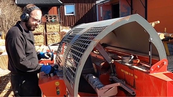 Efficient firewood making